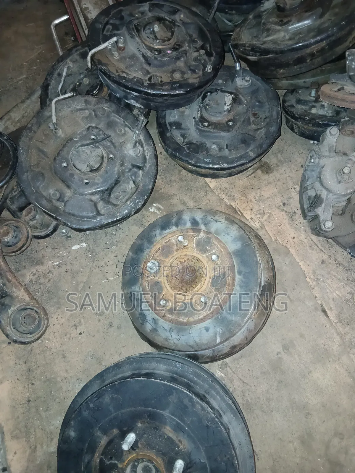 Toyota Yaris Back Hub Complete Is Available Here