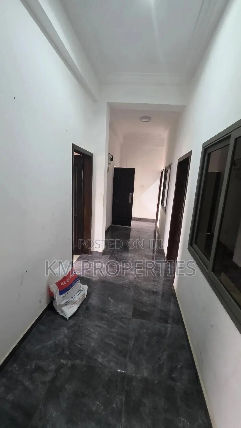 Executive Office Space at North-Legon