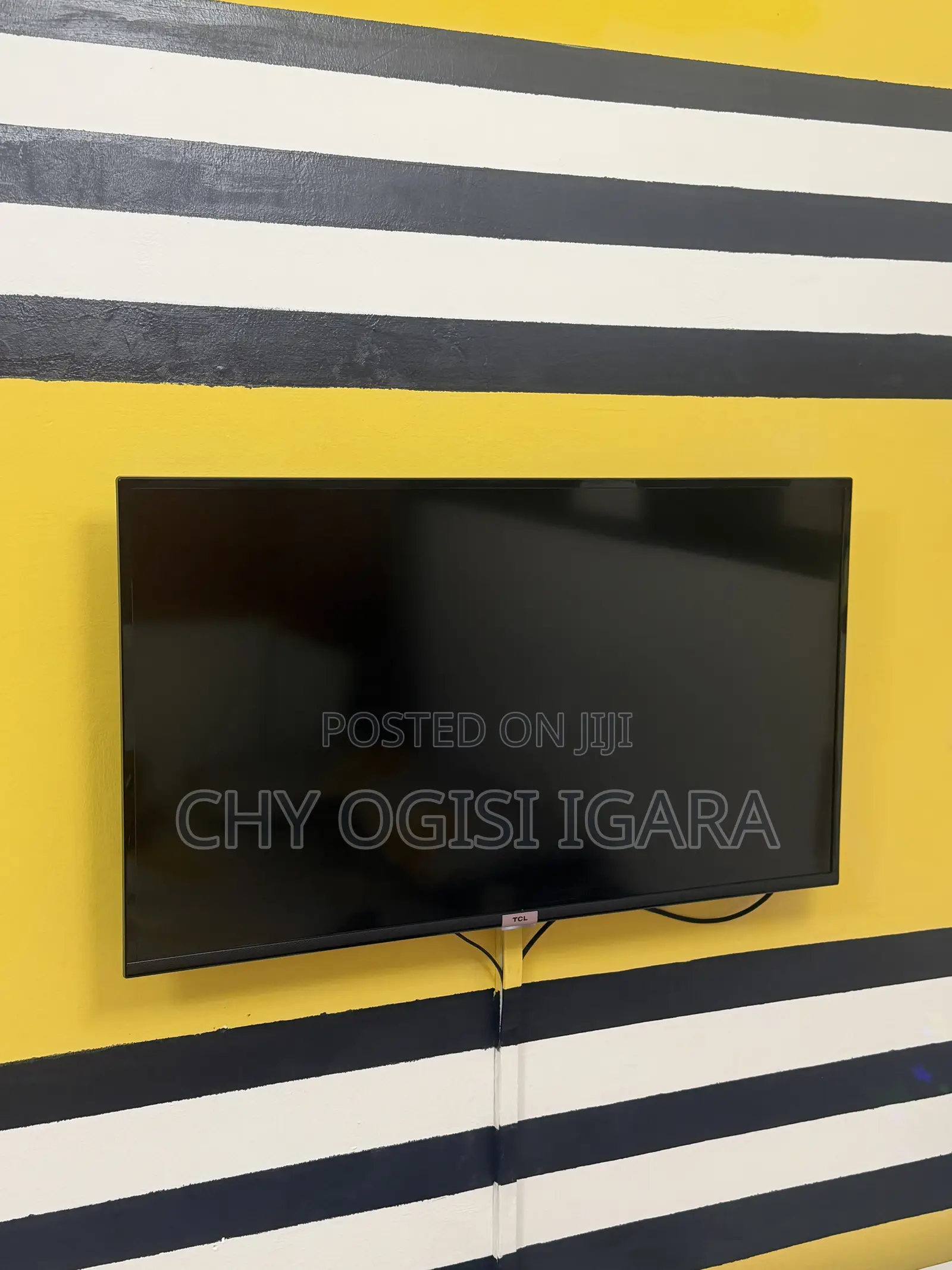 TCL 40” Television