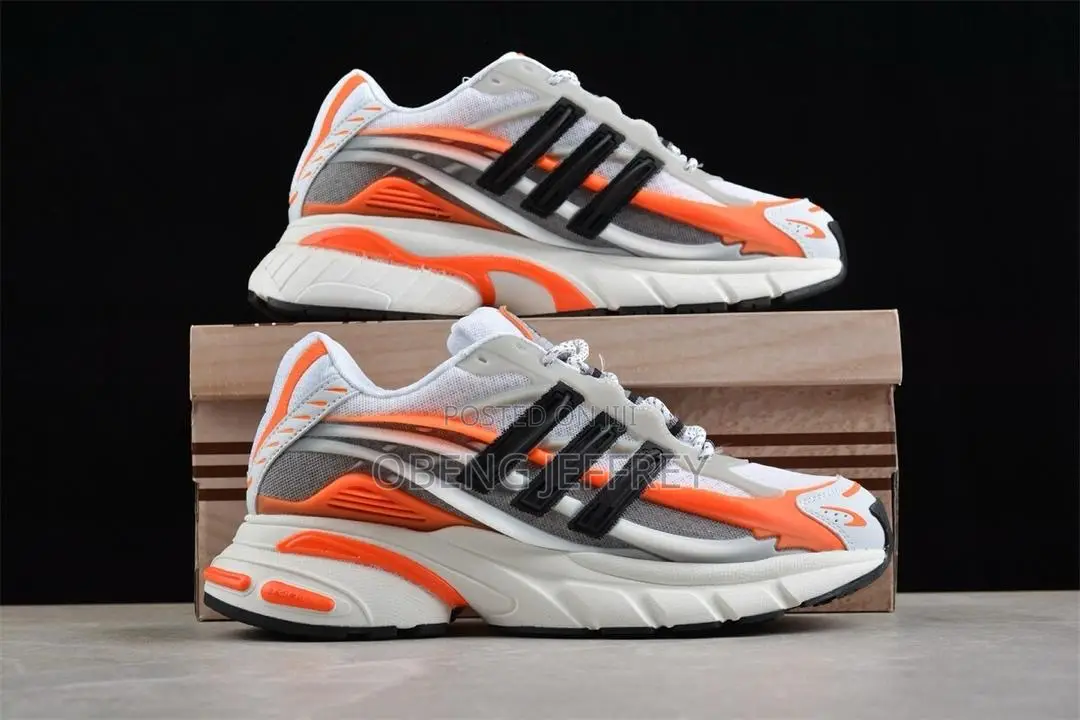 Original Adidas Adistar in Colours