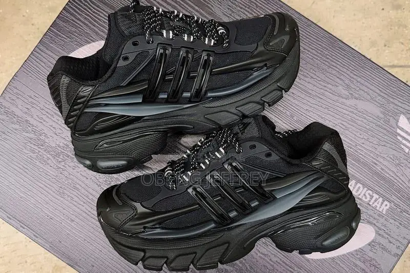 Original Adidas Adistar in Colours