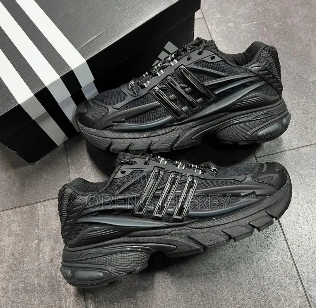 Original Adidas Adistar in Colours