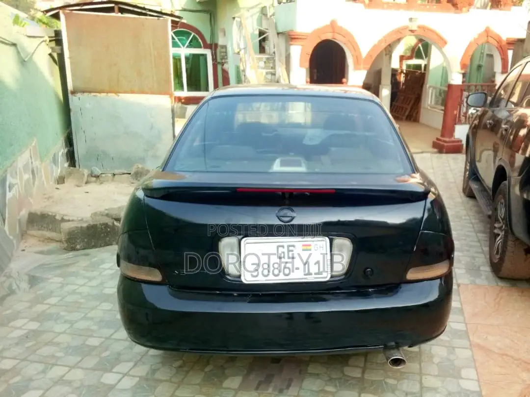 Nissan Sentra 2.0 2011 Black