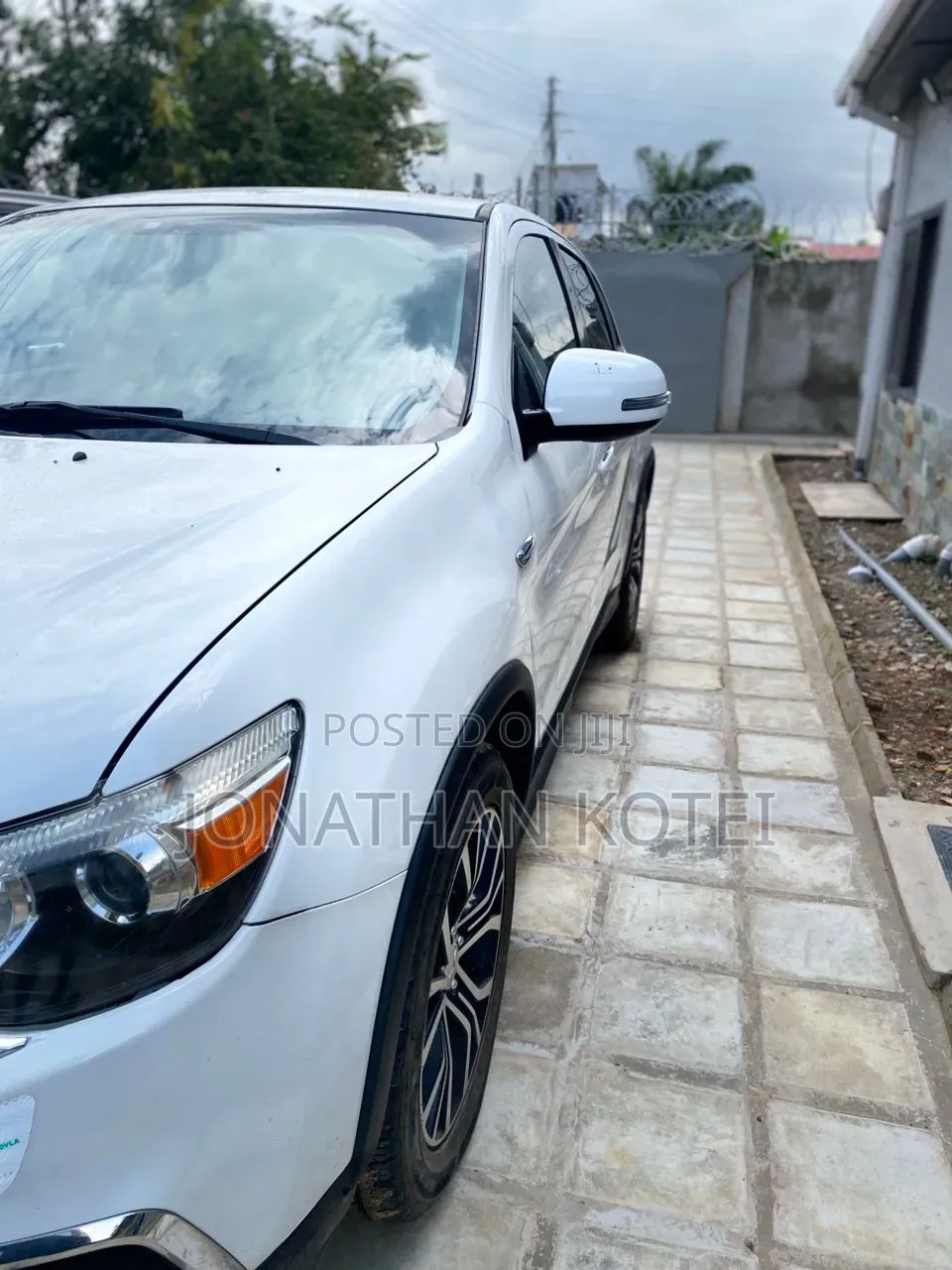 Mitsubishi Outlander 2020 White