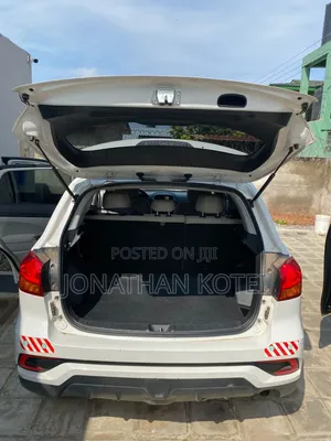 Mitsubishi Outlander 2020 White