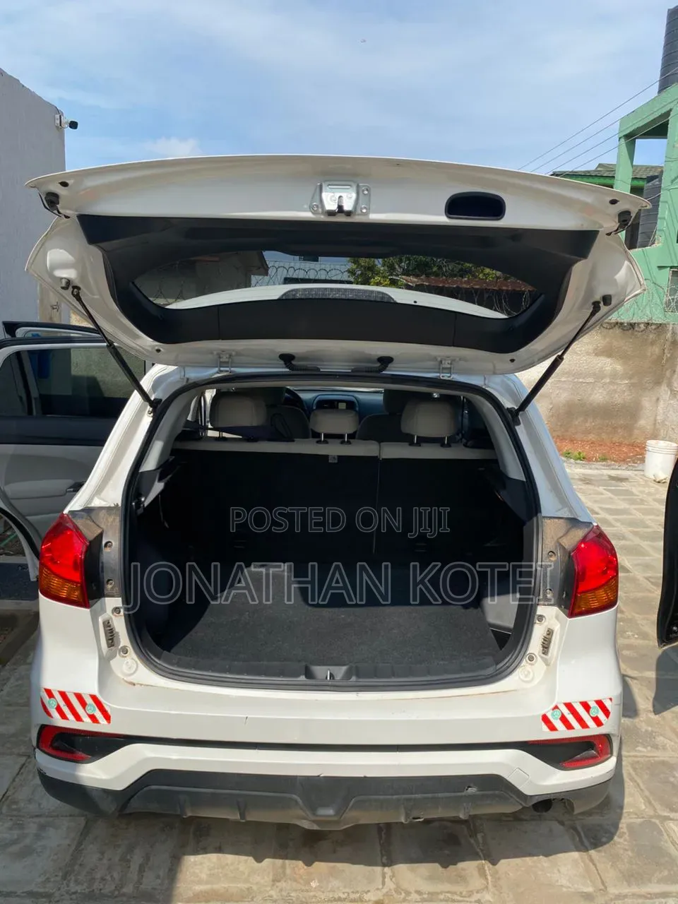 Mitsubishi Outlander 2020 White