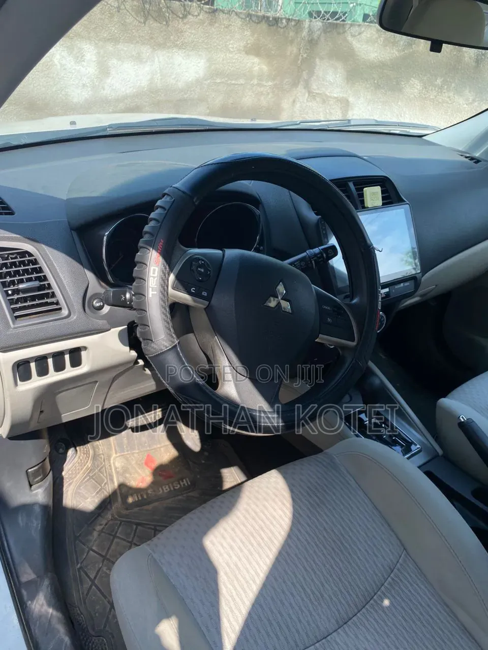 Mitsubishi Outlander 2020 White