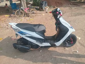 Kymstone Husky 2026 White