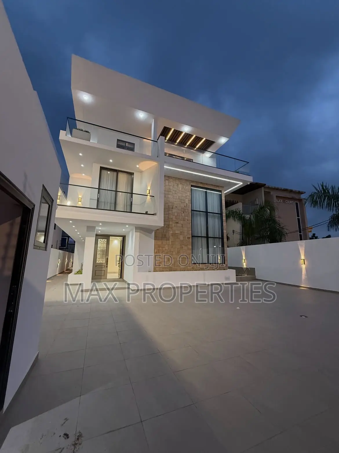 Furnished 5bdrm House in East Legon for sale
