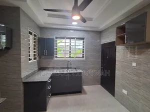 3bdrm House in Ishmit Housing Hub, Frafraha for rent