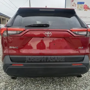 Toyota RAV4 2020 Red