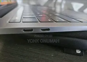 Laptop Apple MacBook Pro 2017 8GB Intel Core i5 SSD 128GB