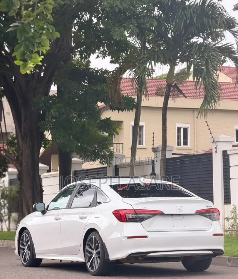 Honda Civic Touring 2022 White