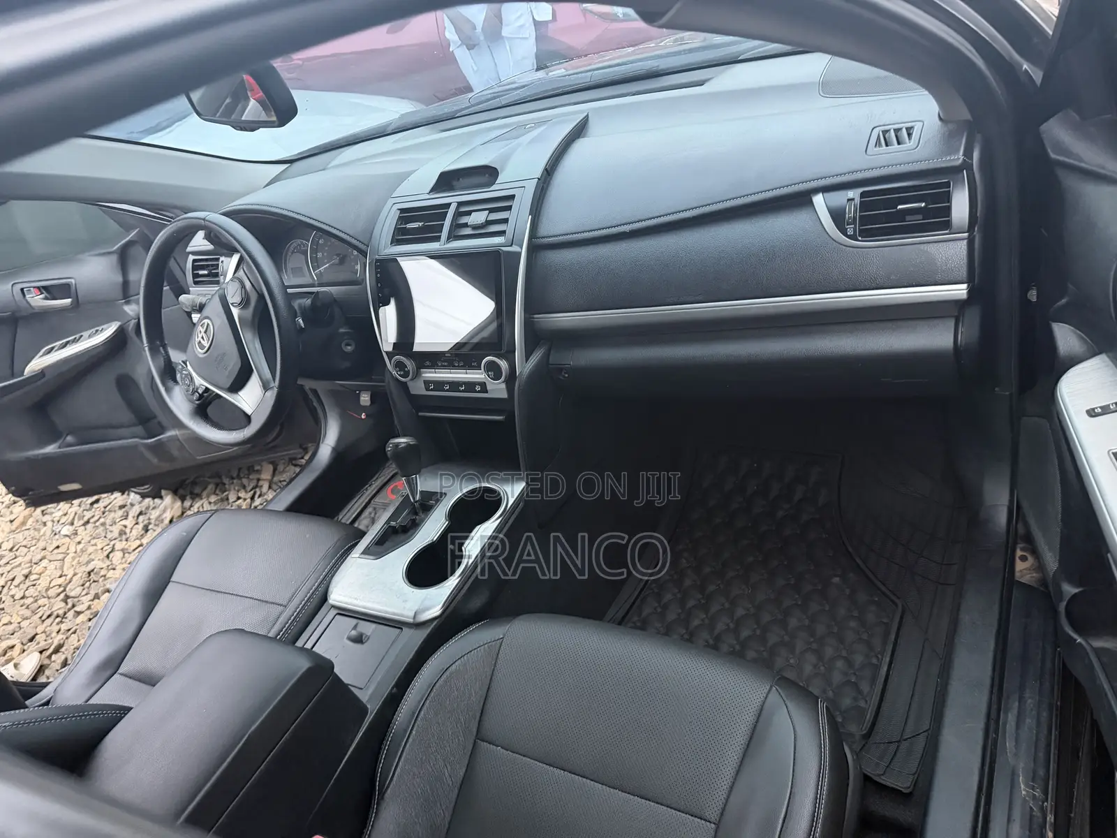 Toyota Camry SE 4dr Sedan (2.5L 4cyl 6A) 2014 Black