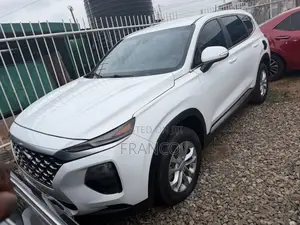 Hyundai Santa Fe SEL 2.4 AWD 2019 White