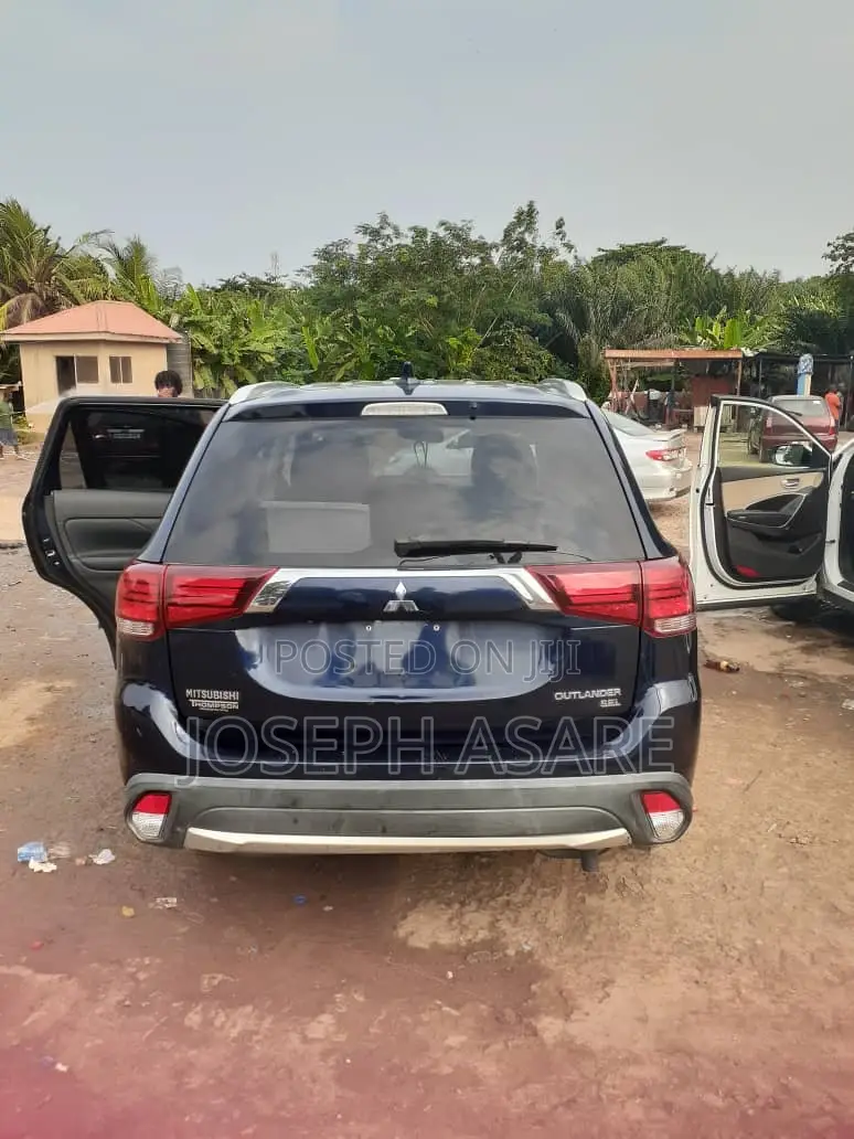 Mitsubishi Outlander 2018