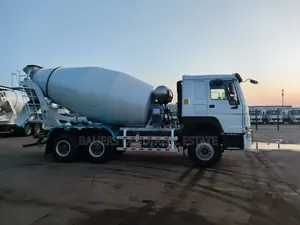 New HOWO 8x4 Concrete Mixer Truck