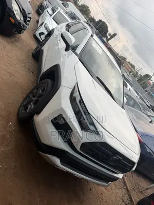Toyota RAV4 Adventure AWD 2024 White