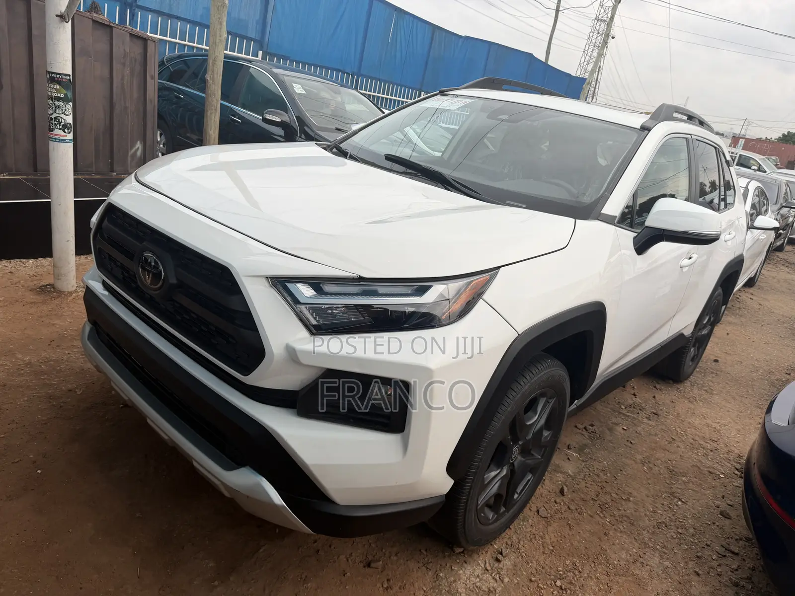 Toyota RAV4 Adventure AWD 2024 White