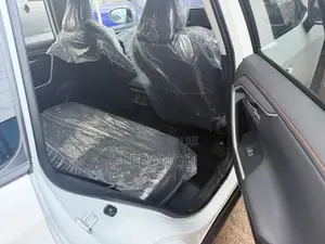 Toyota RAV4 Adventure AWD 2024 White
