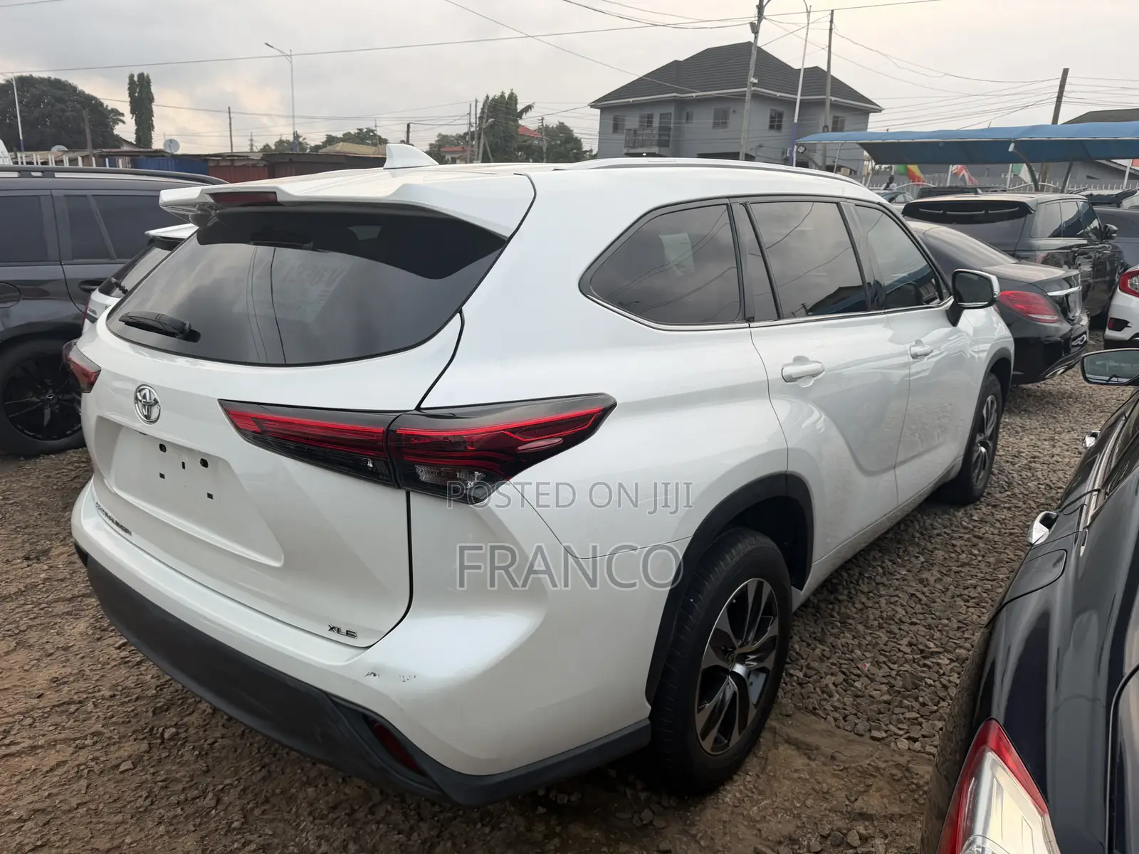 Toyota Highlander XLE 2022 White