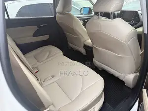 Toyota Highlander XLE 2022 White