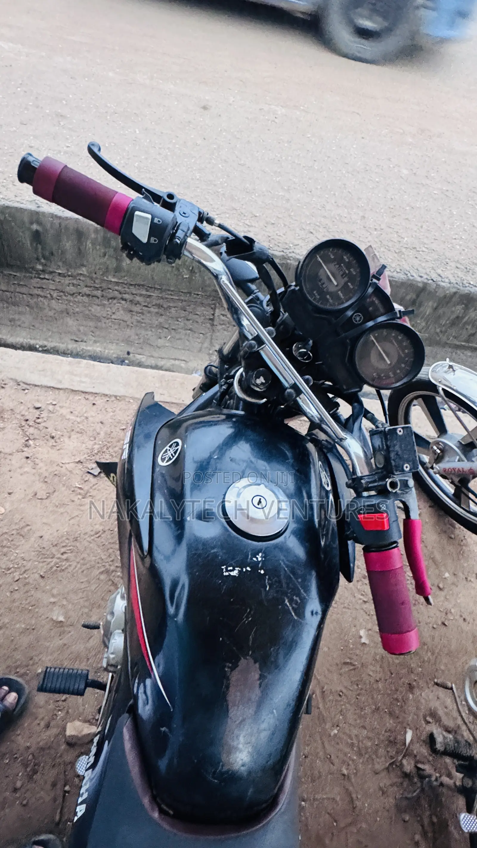 Yamaha 2020 Black