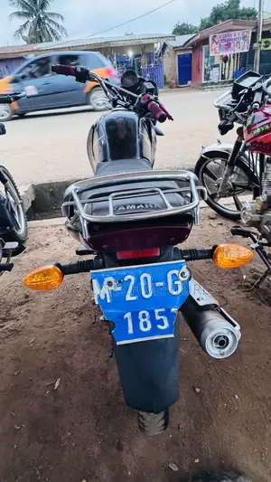 Yamaha 2020 Black