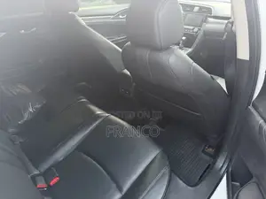 Honda Civic Touring Sedan 2019 White