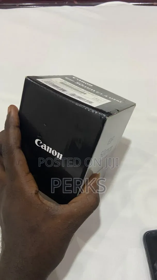 Canon 50mm Ef Lens F1.4 New in Box