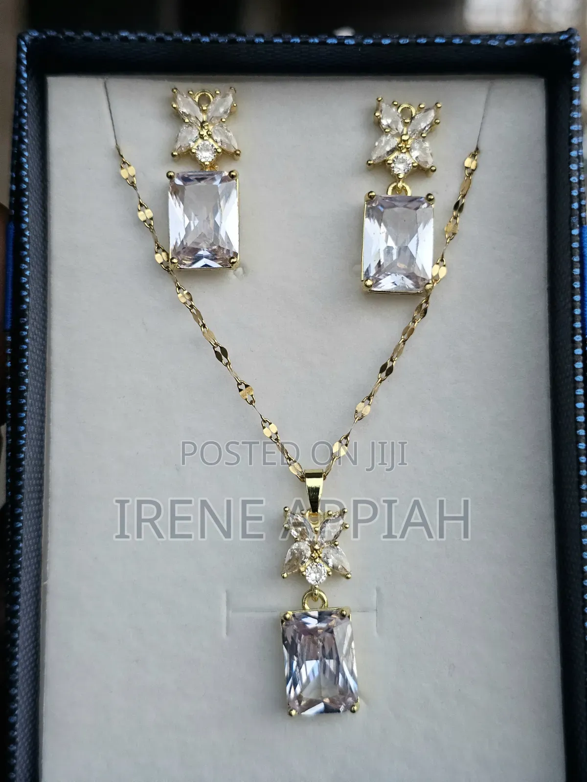 Stunning Jewellery Set