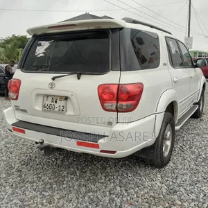 Toyota Sequoia 2004 White