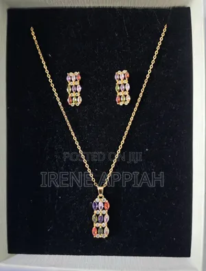 Pretty Jewellery Set for Her