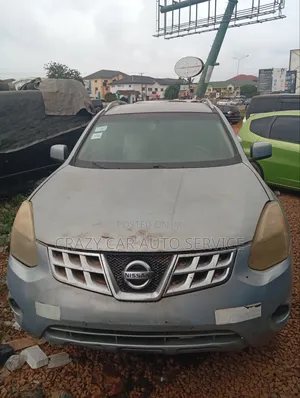 Nissan Rogue S 2013 Silver