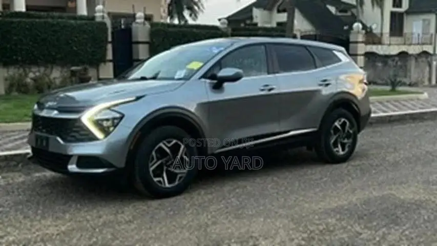 Kia Sportage LX 2023 Silver