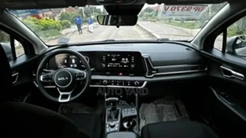 Kia Sportage LX 2023 Silver