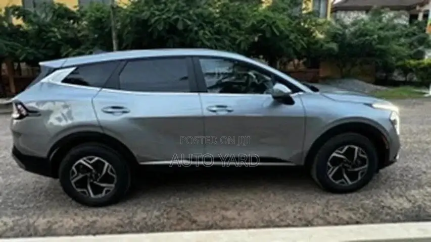 Kia Sportage LX 2023 Silver