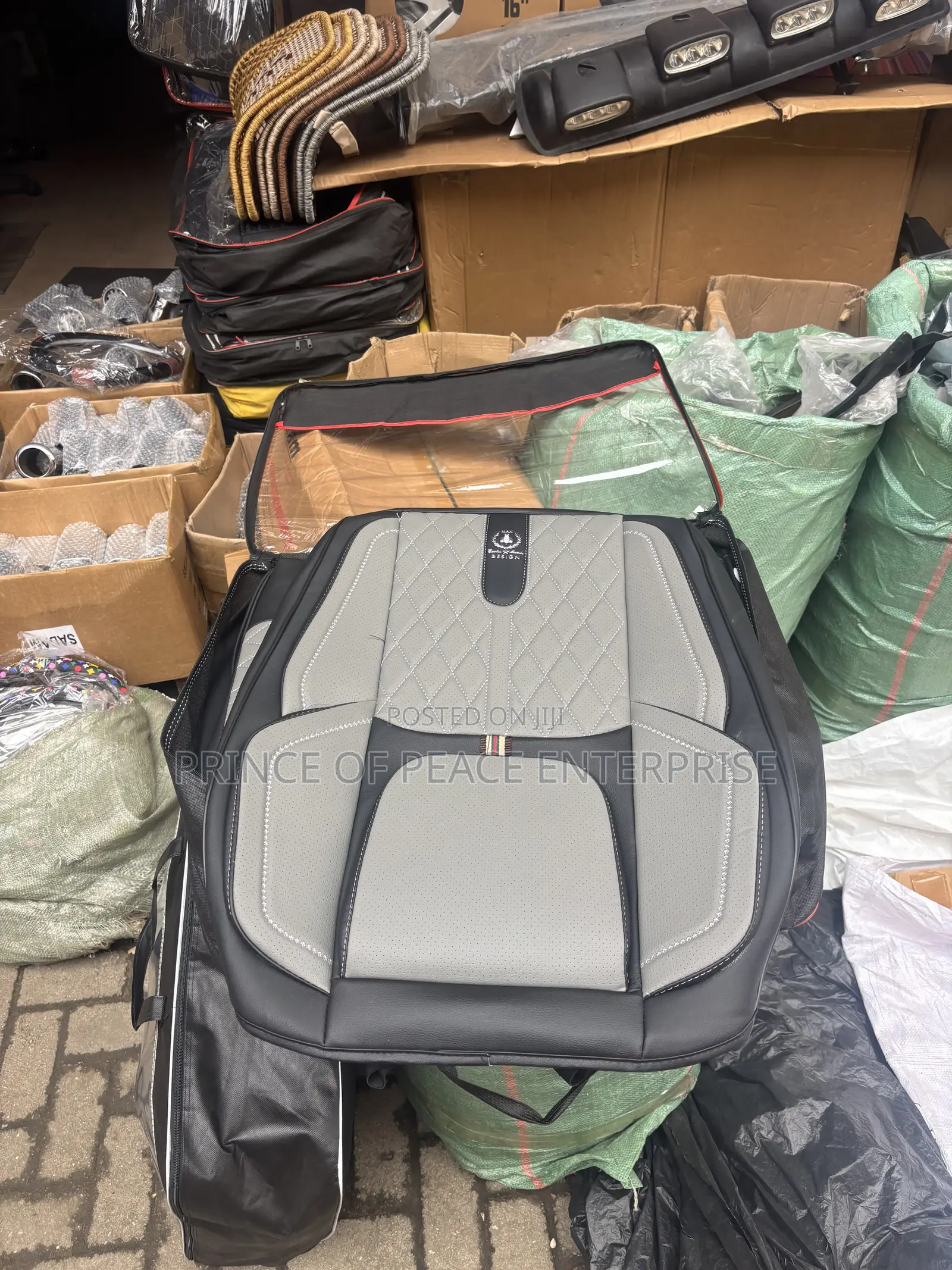 Seat Cover Leather Ash and Small Black