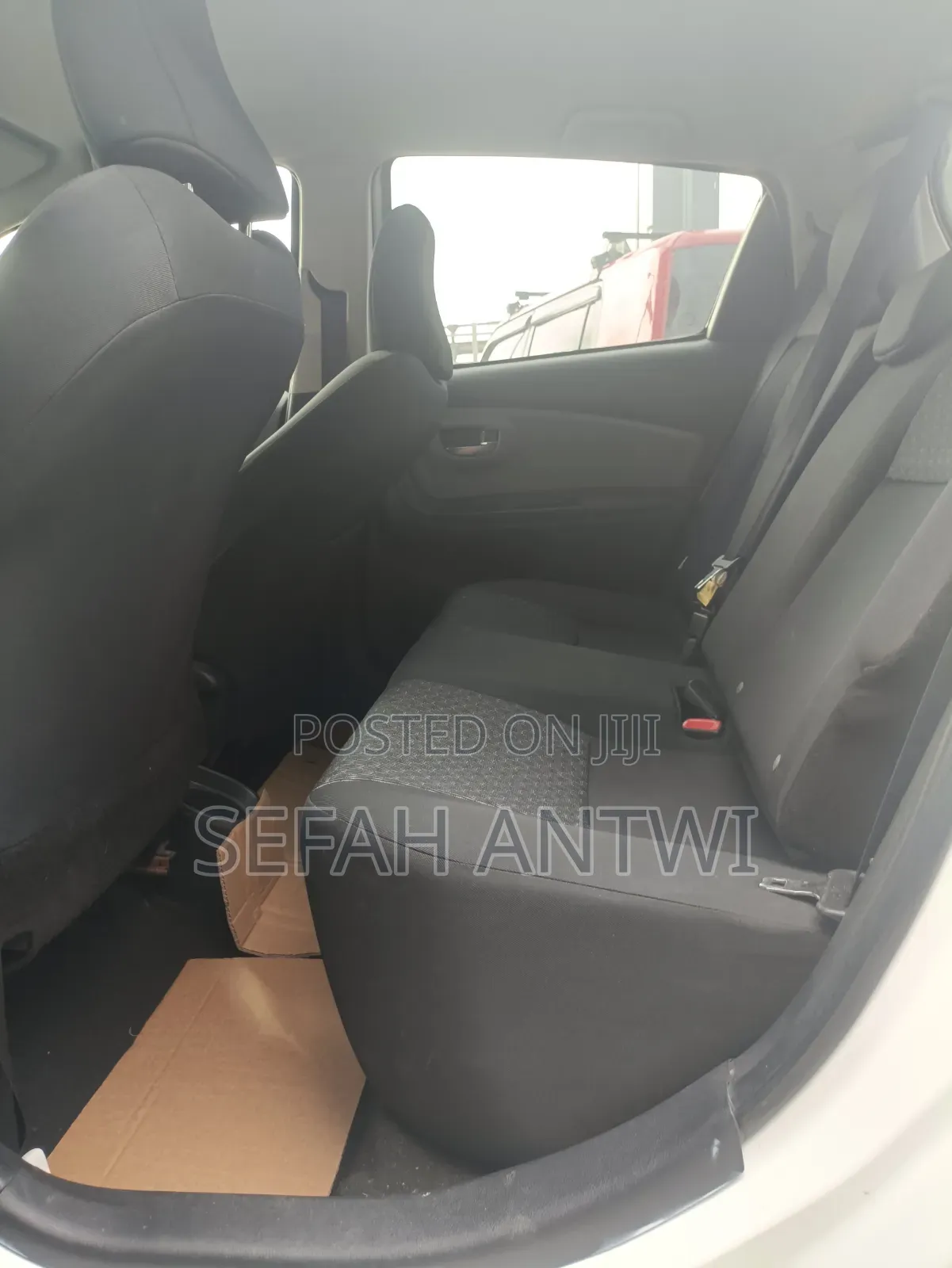 Toyota Yaris 2015 White