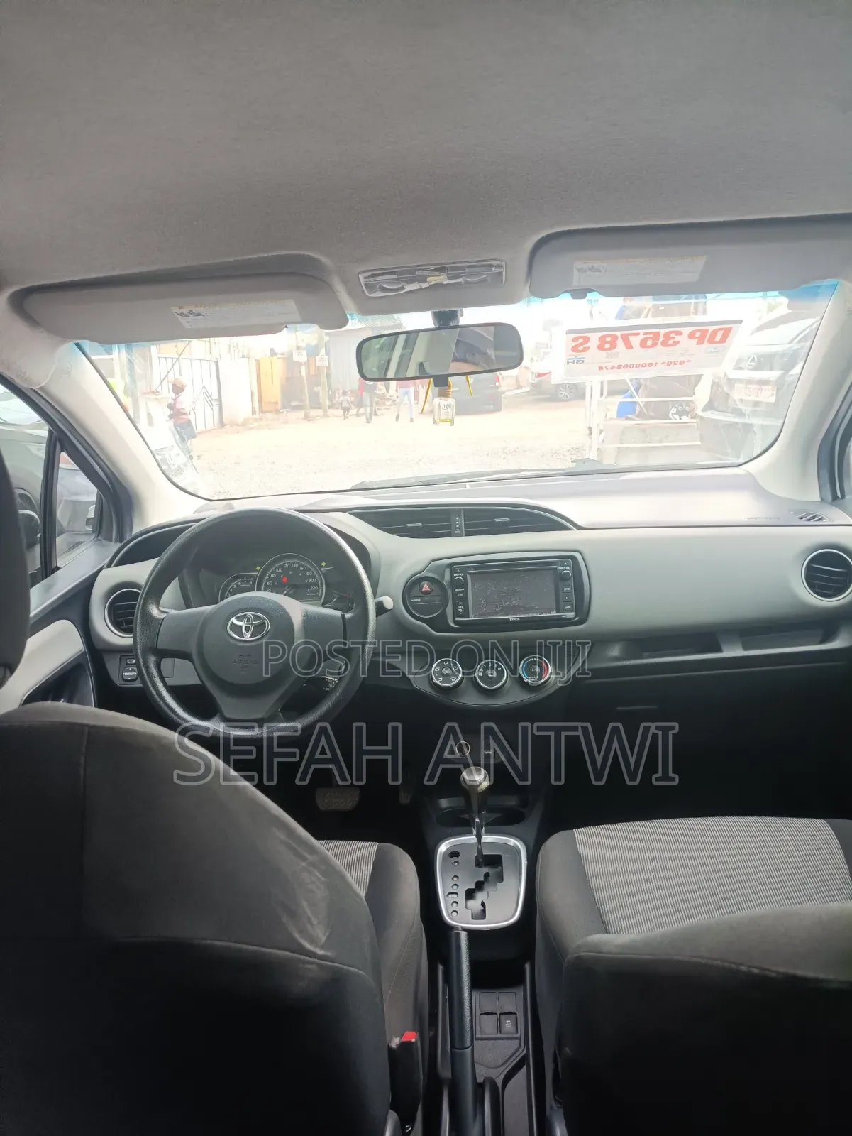Toyota Yaris 2015 White