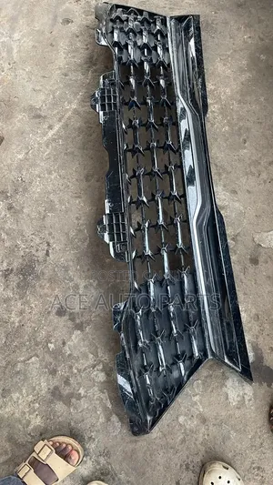 2025 Kia Sportage Front Shells