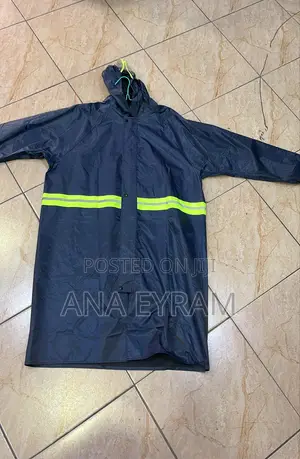 Rain Coat - Straight
