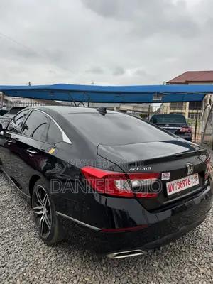 Honda Accord Touring 2.0T 2022 Black
