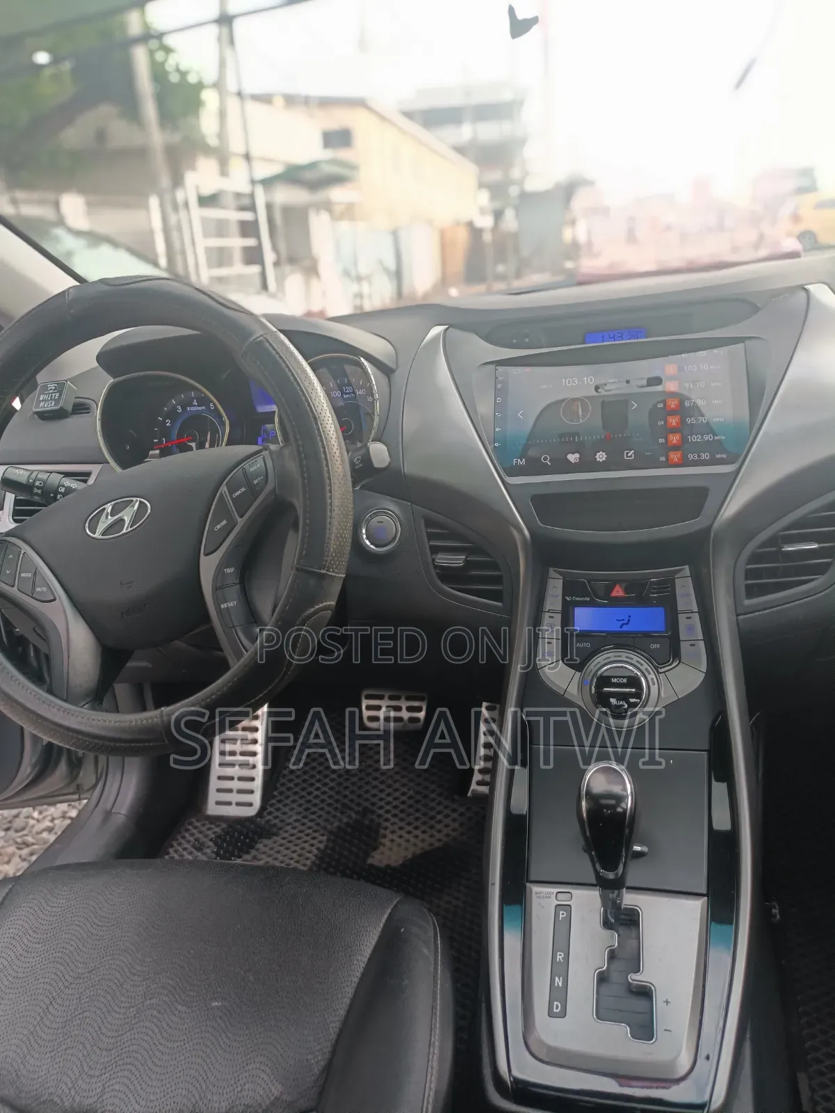 Hyundai Elantra 2013 Gray