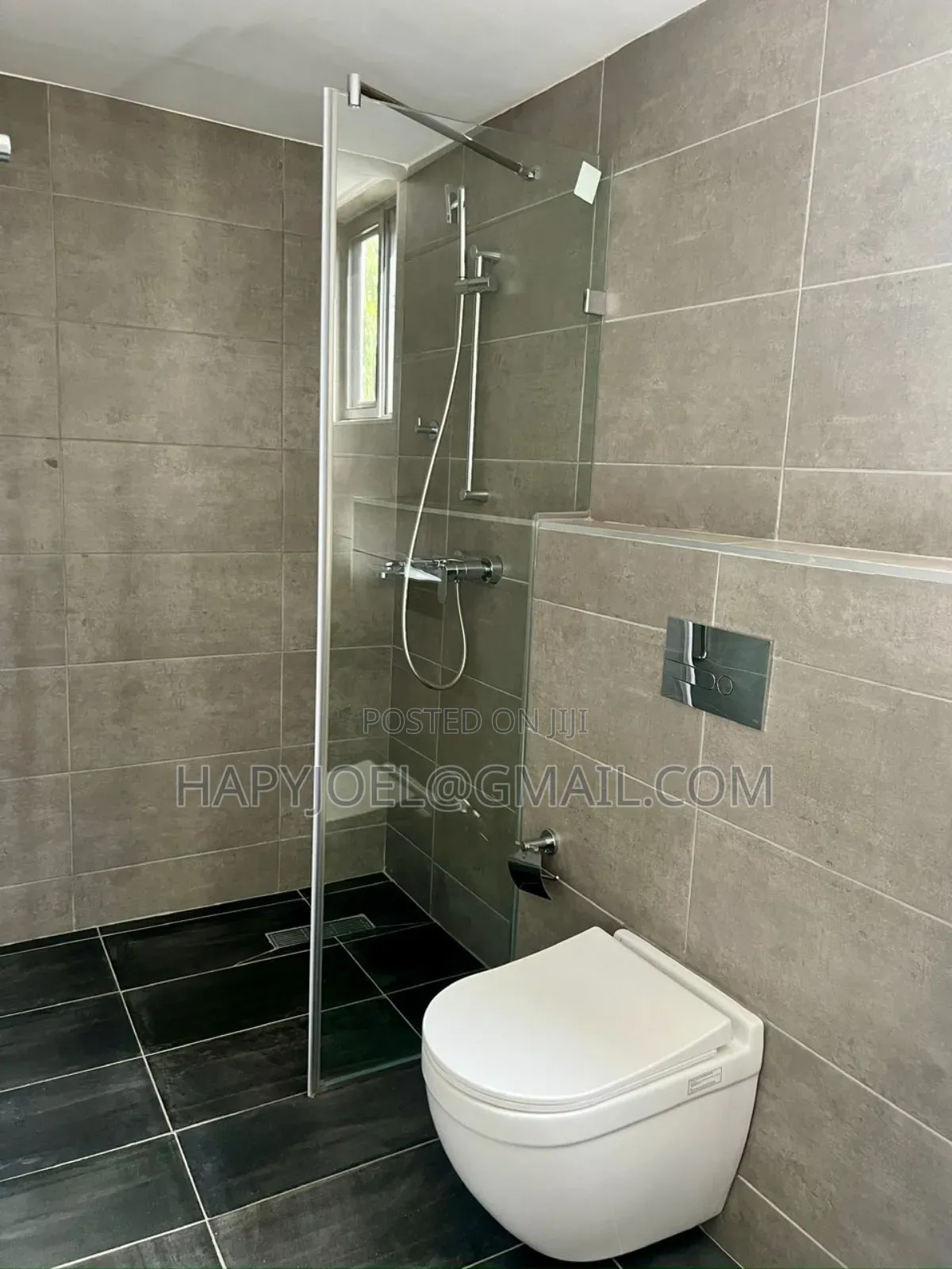 Furnished 4bdrm Townhouse / Terrace in Adjiringanor, Adjiriganor