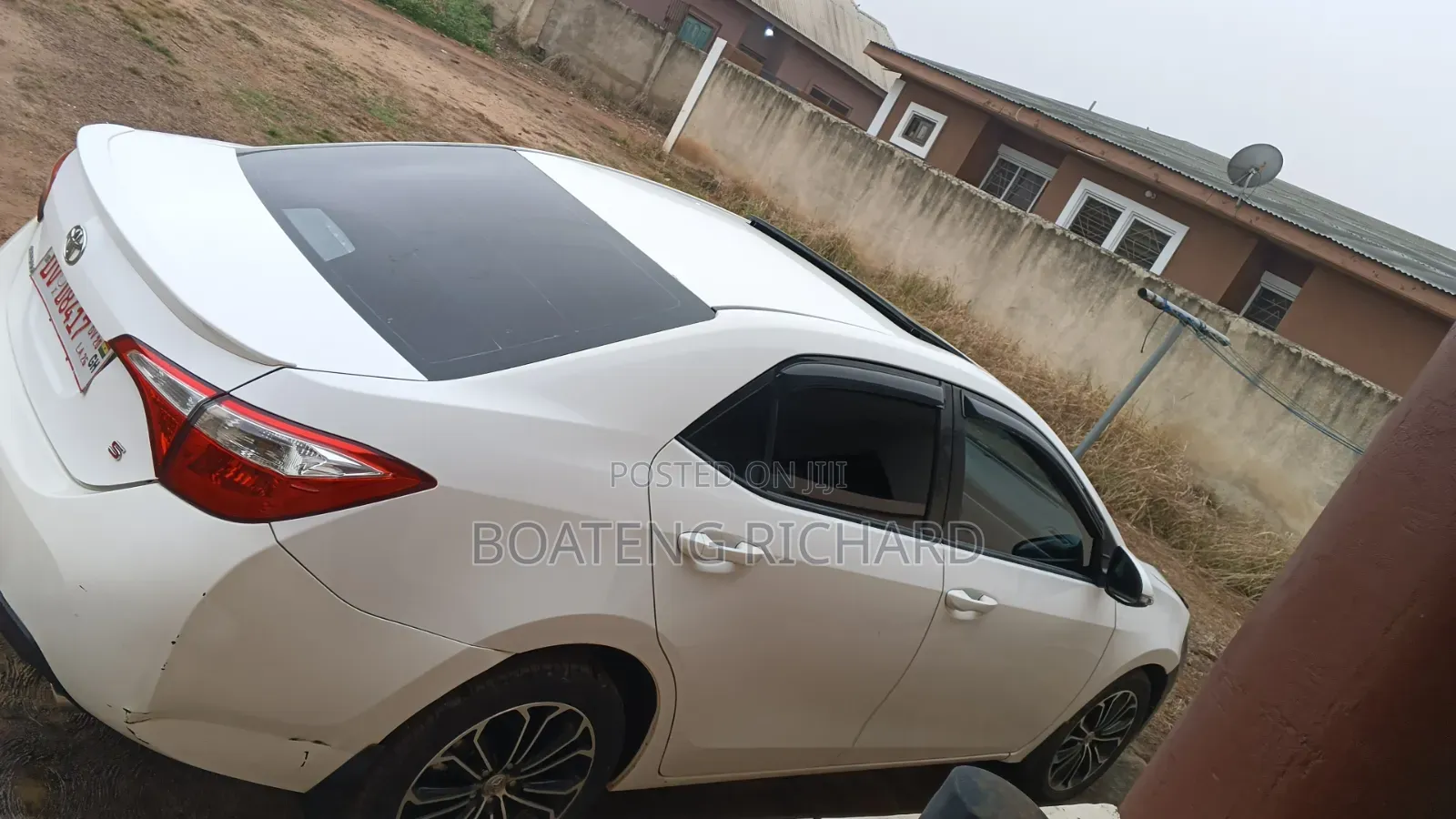 Toyota Corolla 2015 White
