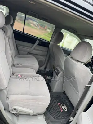 Toyota Highlander 2015 Black