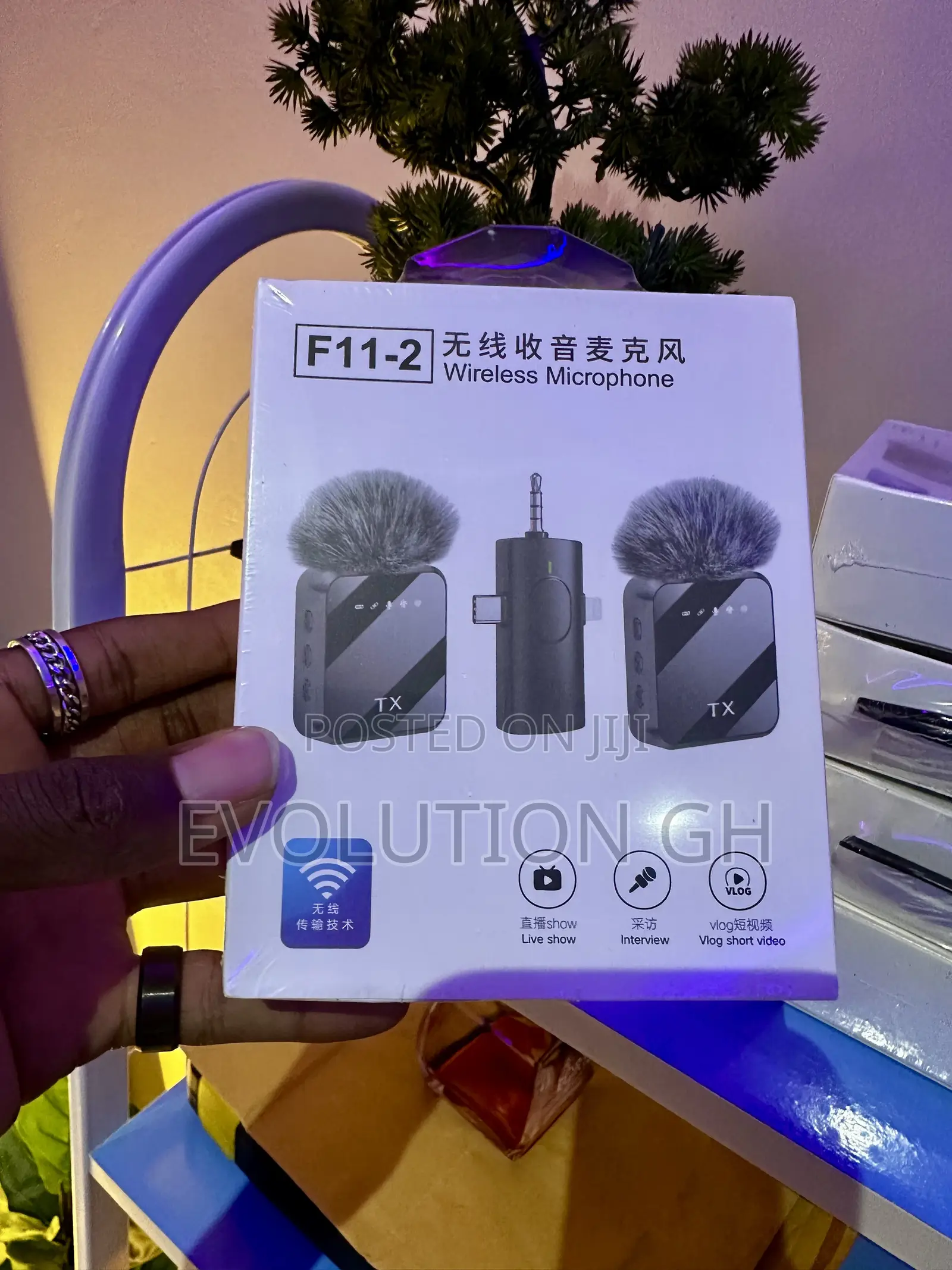 Dual Wireless Microphone for iPhone, Android and Digital Camera