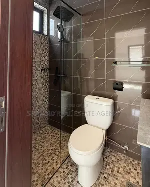 3bdrm Duplex in Sefdard Properties, Ashaley Botwe for sale