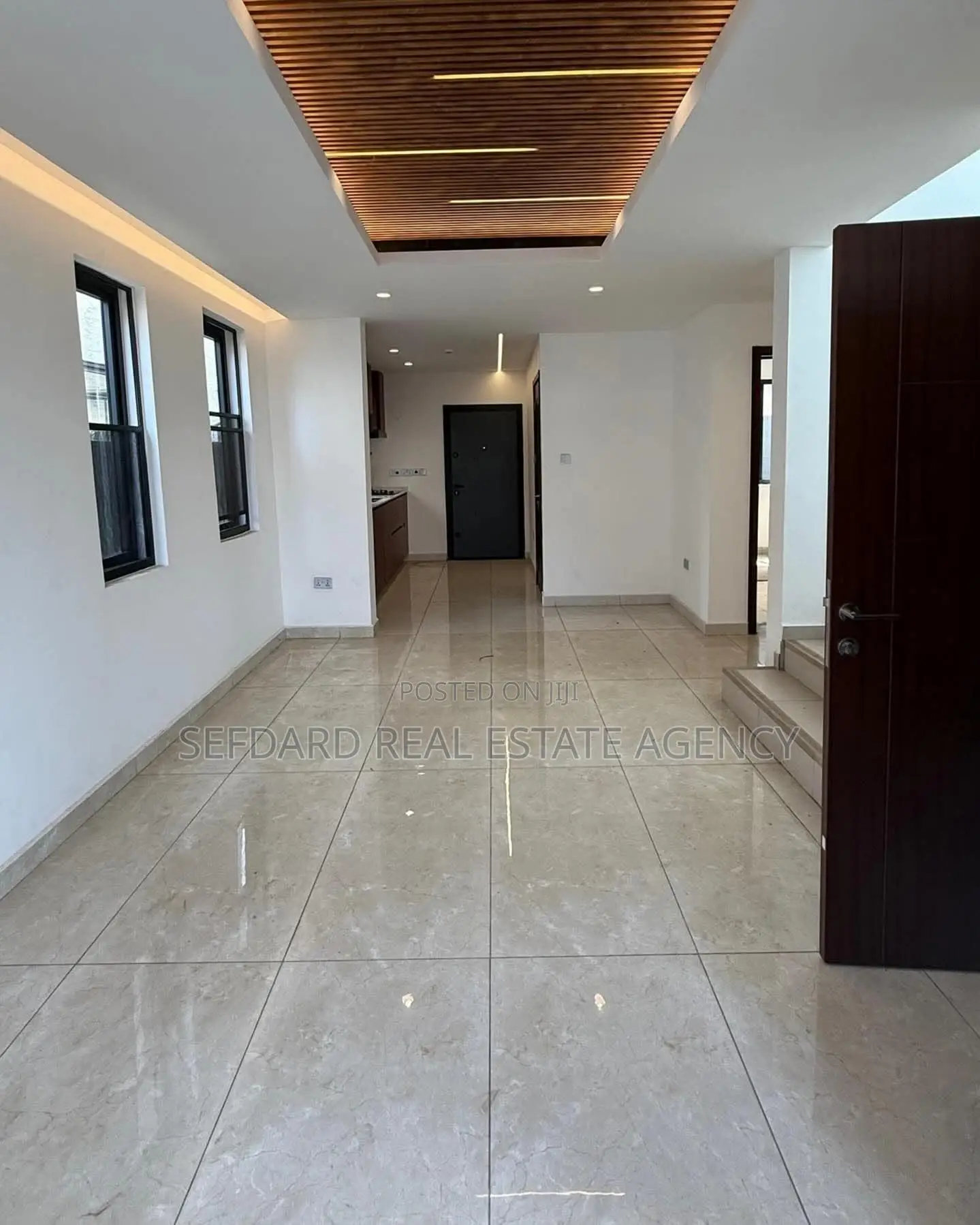 3bdrm Duplex in Sefdard Properties, Ashaley Botwe for sale